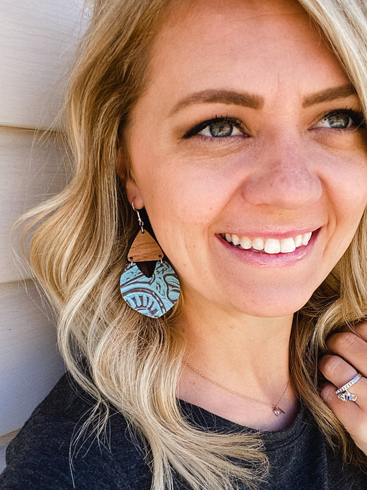 Turquoise western and wood drop dangle earring